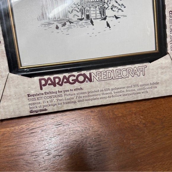 2 Sealed PARAGON Needlecraft Stitching Kits - Picture 4 of 8